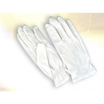 Guantes blancos de ceremonia